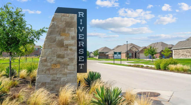 Riverset Homes For Sale - Garland TX